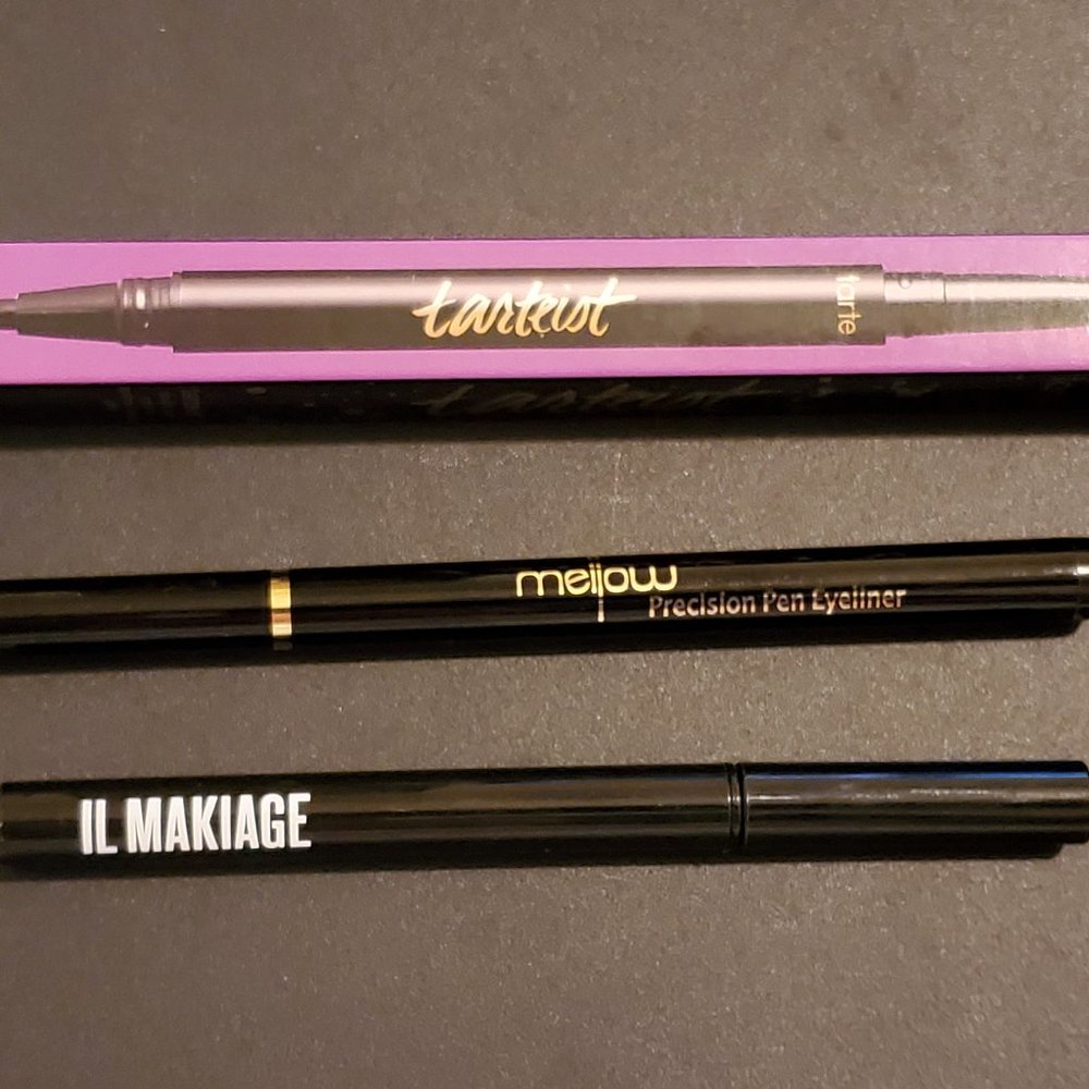 Eyeliner Trio Cosmetic Set